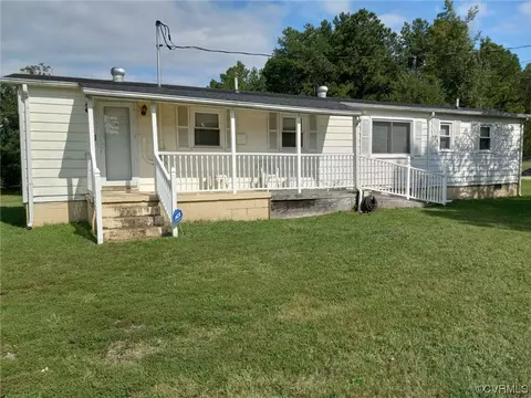 1701 Rocky Ford Rd, Crewe, VA 23930