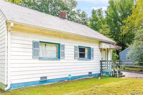 1015 Boroughbridge Rd, Richmond, VA 23225