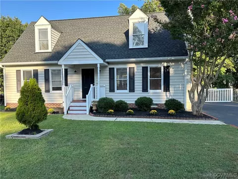 5108 Chelsea Brook Ln, Glen Allen, VA 23060