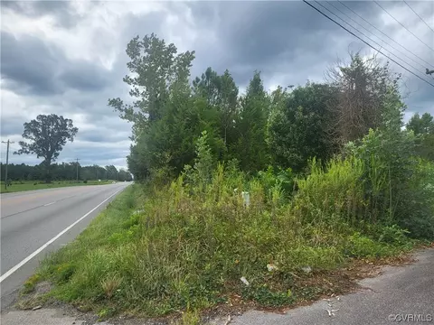 000000 County Dr, Disputanta, VA 23842