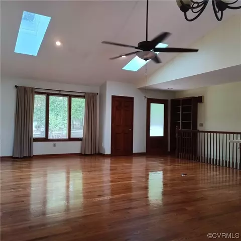 9 Barrett St, Palmyra, VA 22963 photo 8