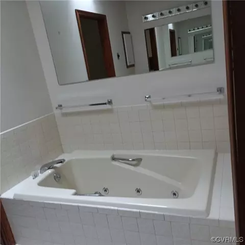 9 Barrett St, Palmyra, VA 22963 photo 13
