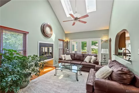 2709 Rams Ct, North Chesterfield, VA 23236 photo 11