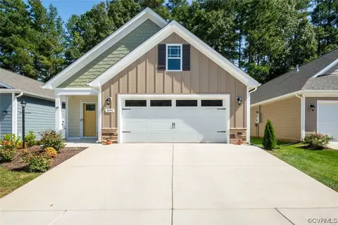 3292 Rock Creek Villa Dr, Quinton, VA 23141