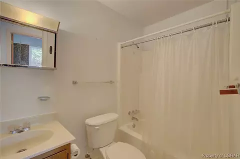 6740 Cedar Lake Dr, Gloucester, VA 23061 photo 18