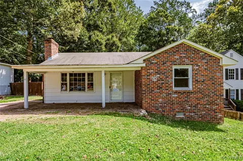 6713 Cherry Rd, Quinton, VA 23141