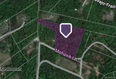 8400 Mohwak Ln, Gloucester, VA 23061