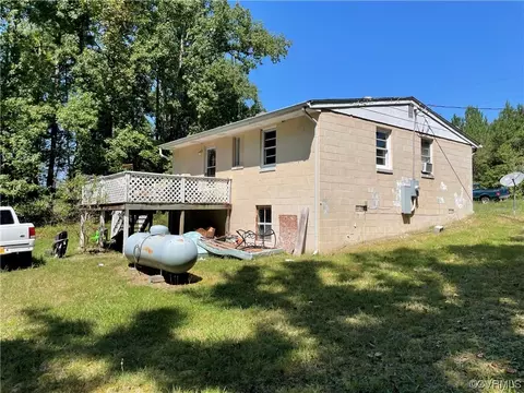 228 Beech Forest Rd, Kenbridge, VA 23944 photo 2