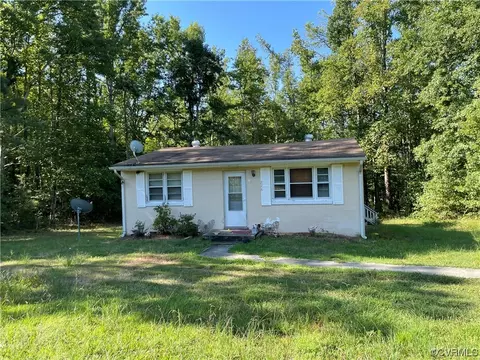 228 Beech Forest Rd, Kenbridge, VA 23944