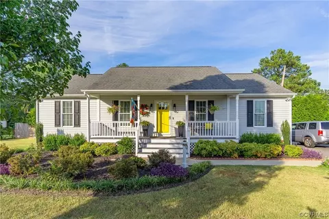7462 Ambrose Dr, Mechanicsville, VA 23111