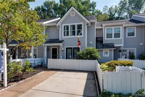 12321 Sir James Ct, Richmond, VA 23233