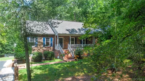 12646 Greenwood Rd, Glen Allen, VA 23059