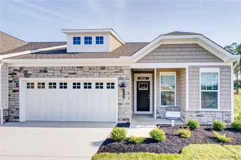 10391 Burroughs Town Ln, Glen Allen, VA 23059