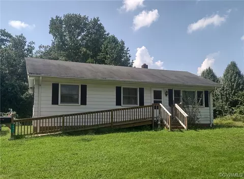 18426 Benns Church Blvd, Smithfield, VA 23430
