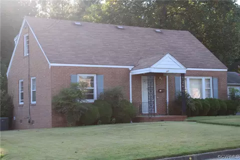 117 Sadler Ave, Colonial Heights, VA 23834