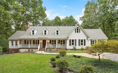 4220 Hobblebush Ter, Moseley, VA 23120