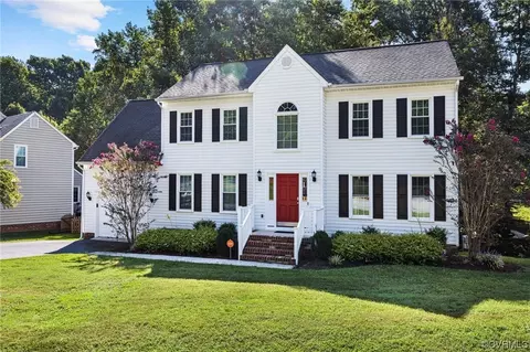 11809 Sanbury Ln, Midlothian, VA 23114