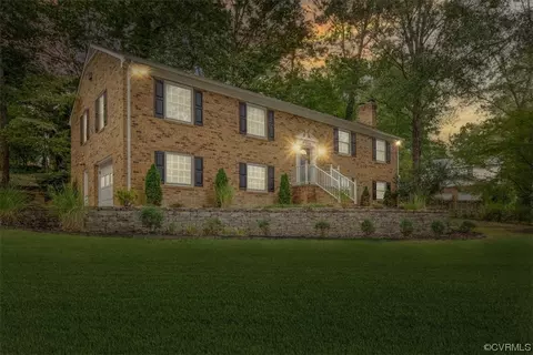 2500 Devenwood Rd, Richmond, VA 23235
