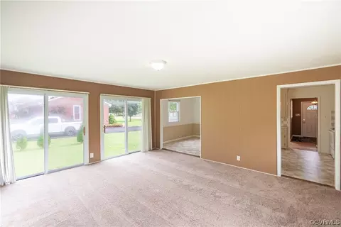 5812 Sutherland Dr, Sutherland, VA 23885 photo 13