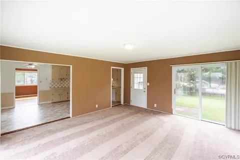 5812 Sutherland Dr, Sutherland, VA 23885 photo 11