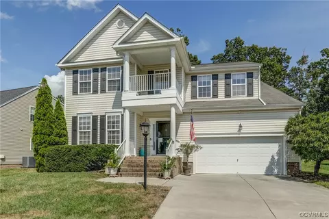 2407 Cascade Meadows Dr, Midlothian, VA 23112