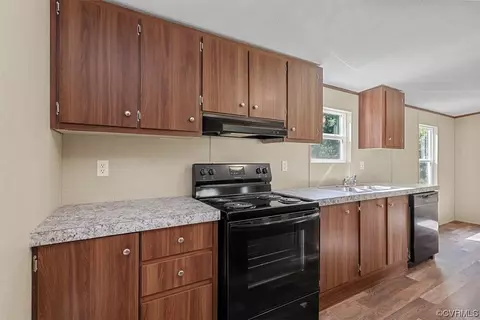 10708 Winterham Rd, Amelia Court House, VA 23002 photo 6