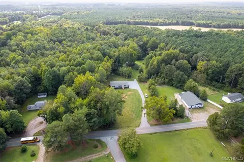10708 Winterham Rd, Amelia Court House, VA 23002 photo 41