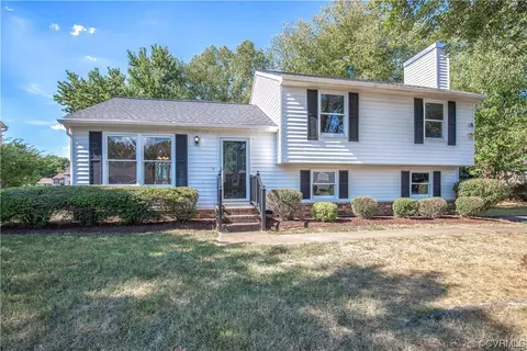 9604 Running Creek Rd, Glen Allen, VA 23060