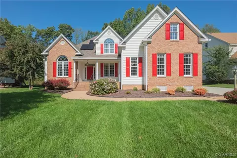 11842 Club Ridge Dr, Chester, VA 23836
