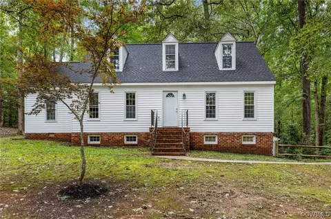 12401 Donegal Dr, Chesterfield, VA 23832