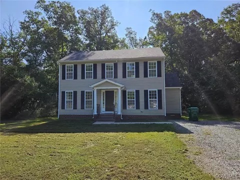 313 Silver Ridge Ct, Sandston, VA 23150