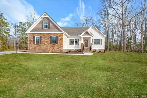 12009 Autumn Knoll Dr, Mechanicsville, VA 23116