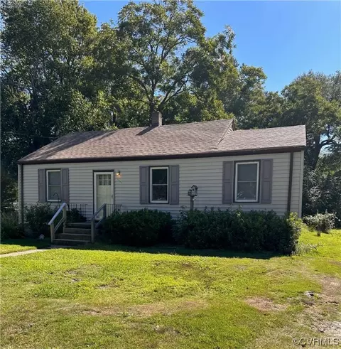 14235 Bermuda Ave, Chester, VA 23836