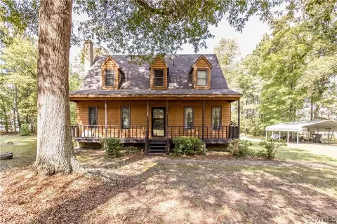 16540 James River Dr, Disputanta, VA 23842