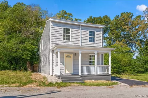 620 Gressett St, Petersburg, VA 23803