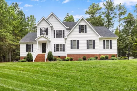 12048 Eagle Pass Dr, Chesterfield, VA 23838