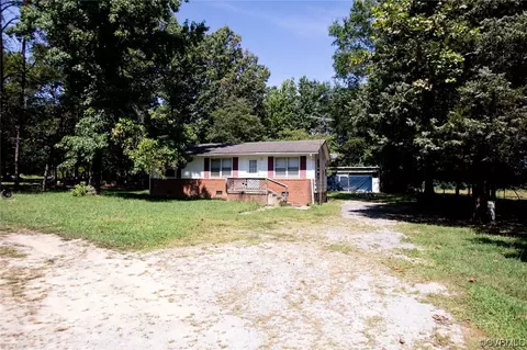 377 Cedar Point Rd, Rice, VA 23966