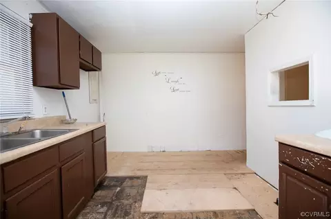 377 Cedar Point Rd, Rice, VA 23966 photo 7