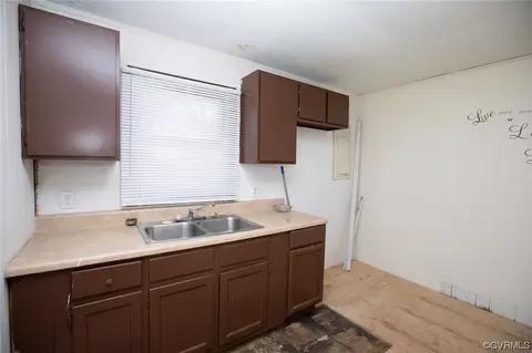 377 Cedar Point Rd, Rice, VA 23966 photo 5