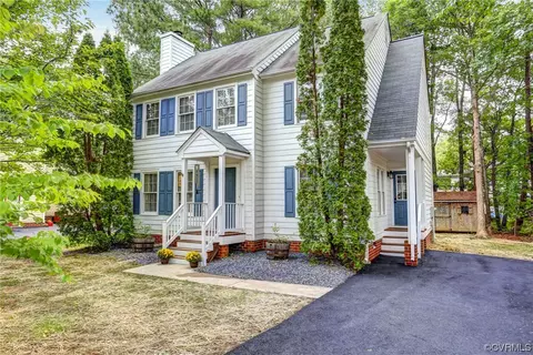 2400 Old Coach Ln, Richmond, VA 23238