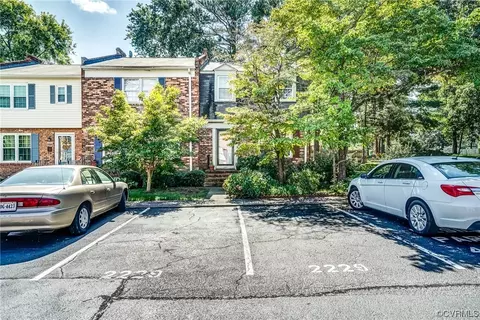 2229 Cresthaven Ct, Henrico, VA 23238