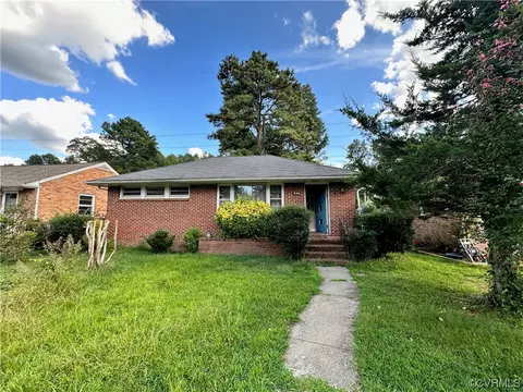 746 Hampton Rd, Petersburg, VA 23805