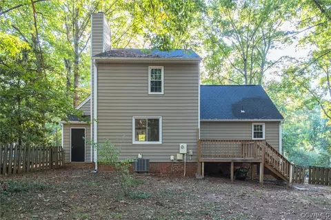 5820 Mill Spring Rd, Midlothian, VA 23112 photo 4