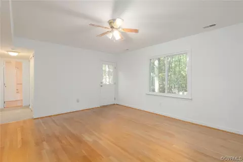 5820 Mill Spring Rd, Midlothian, VA 23112 photo 17