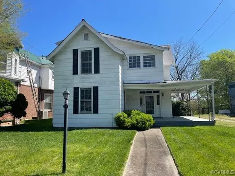 1927 N Main St, South Boston, VA 24592
