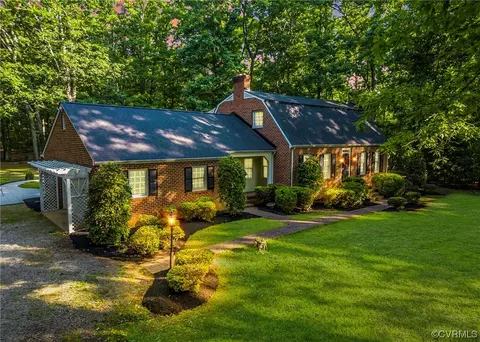 2291 Scottville Rd, Powhatan, VA 23139