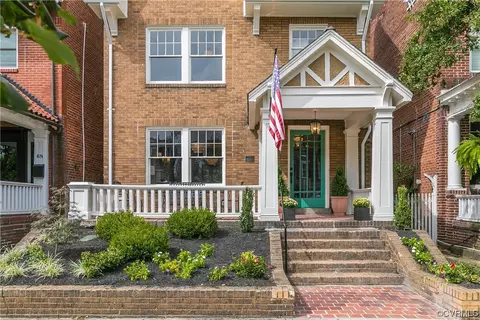 8 N Arthur Ashe Blvd, Richmond, VA 23220 photo 2
