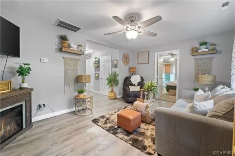 8700 The New Rd, Charles City, VA 23030