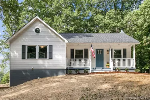 8636 Diascund Rd, Lanexa, VA 23089