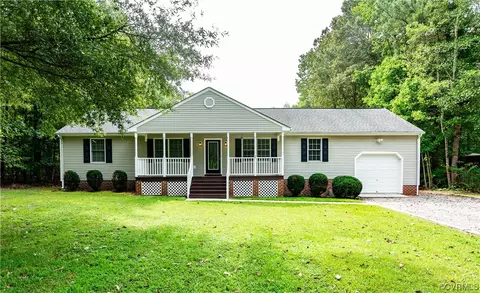 26979 Greenhead Dr, Petersburg, VA 23805